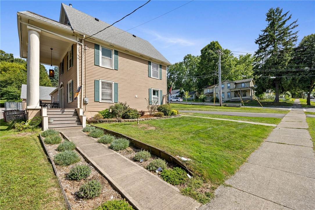 167 Main Street - Photo 1