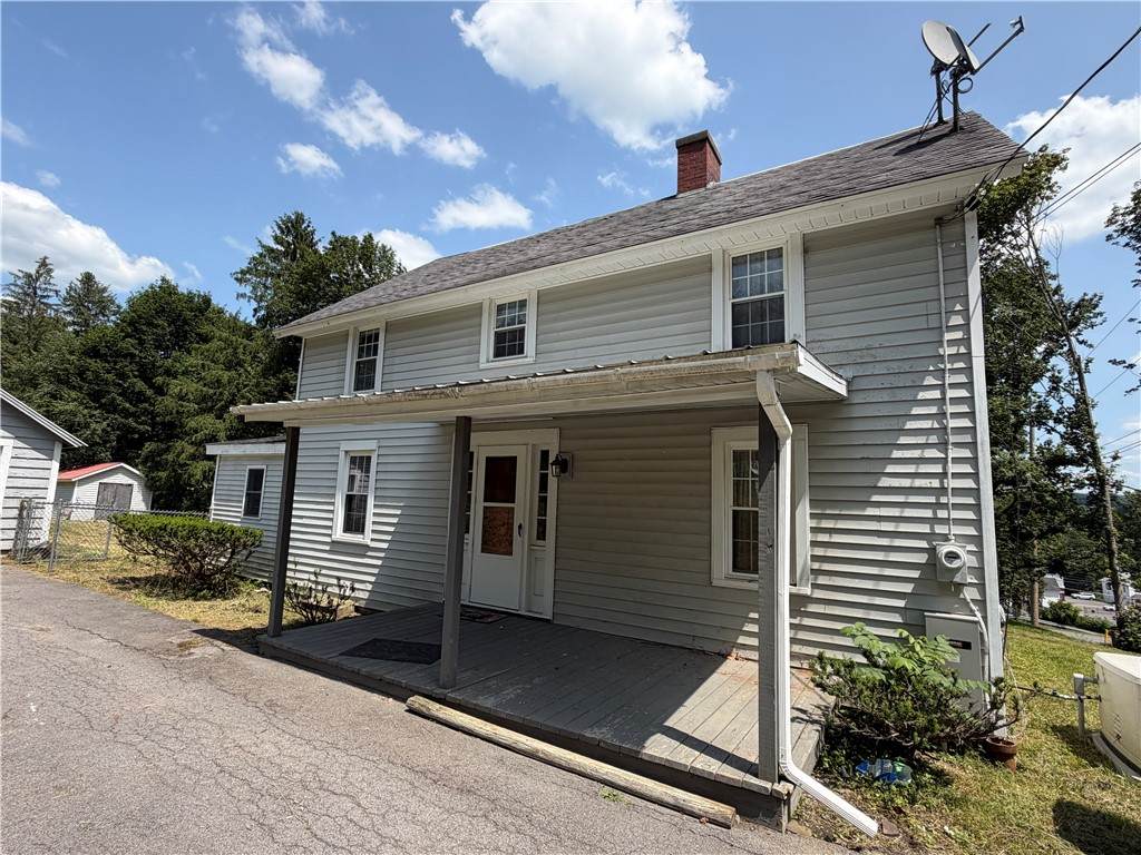 6 Holmes Avenue - Photo 1