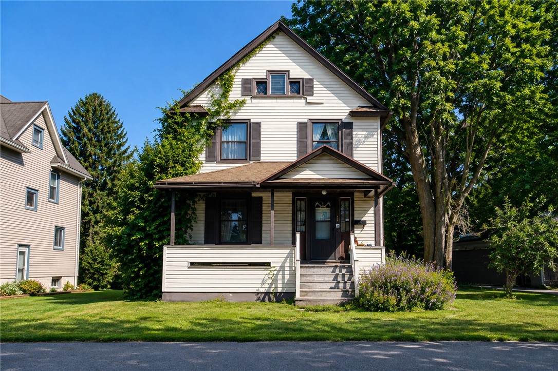 316 E Myrtle Ave - Photo 1