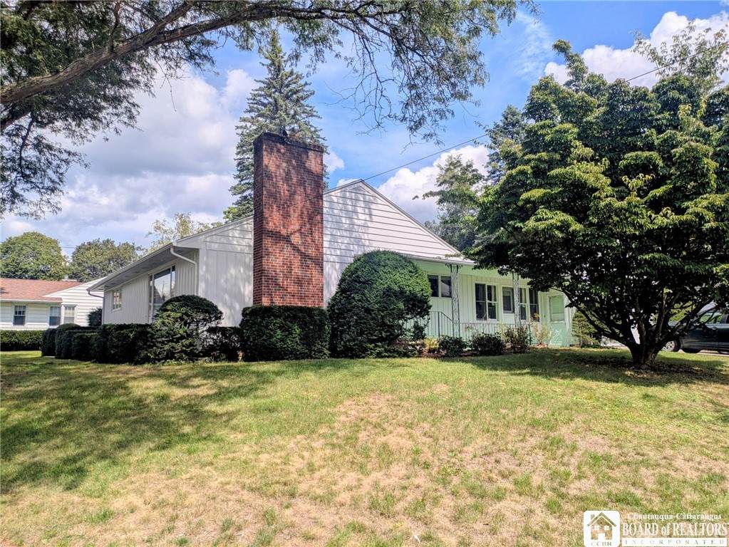 55 Newton Avenue - Photo 1