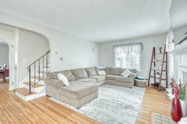 https://bt-photos.global.ssl.fastly.net/rochester/orig_boomver_1_R1710352-2.jpg