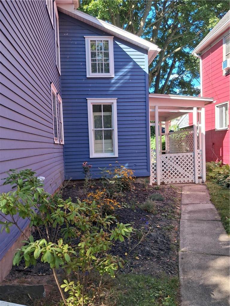 https://bt-photos.global.ssl.fastly.net/rochester/orig_boomver_1_R1710614-2.jpg