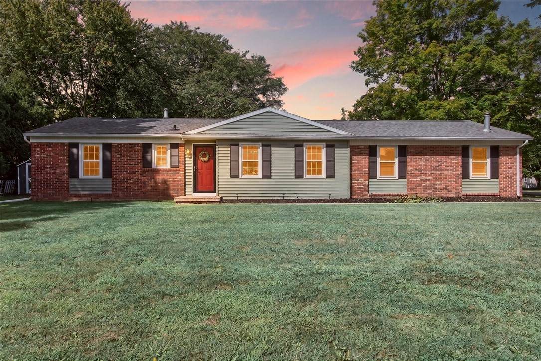 206 Huckleberry Road - Photo 1