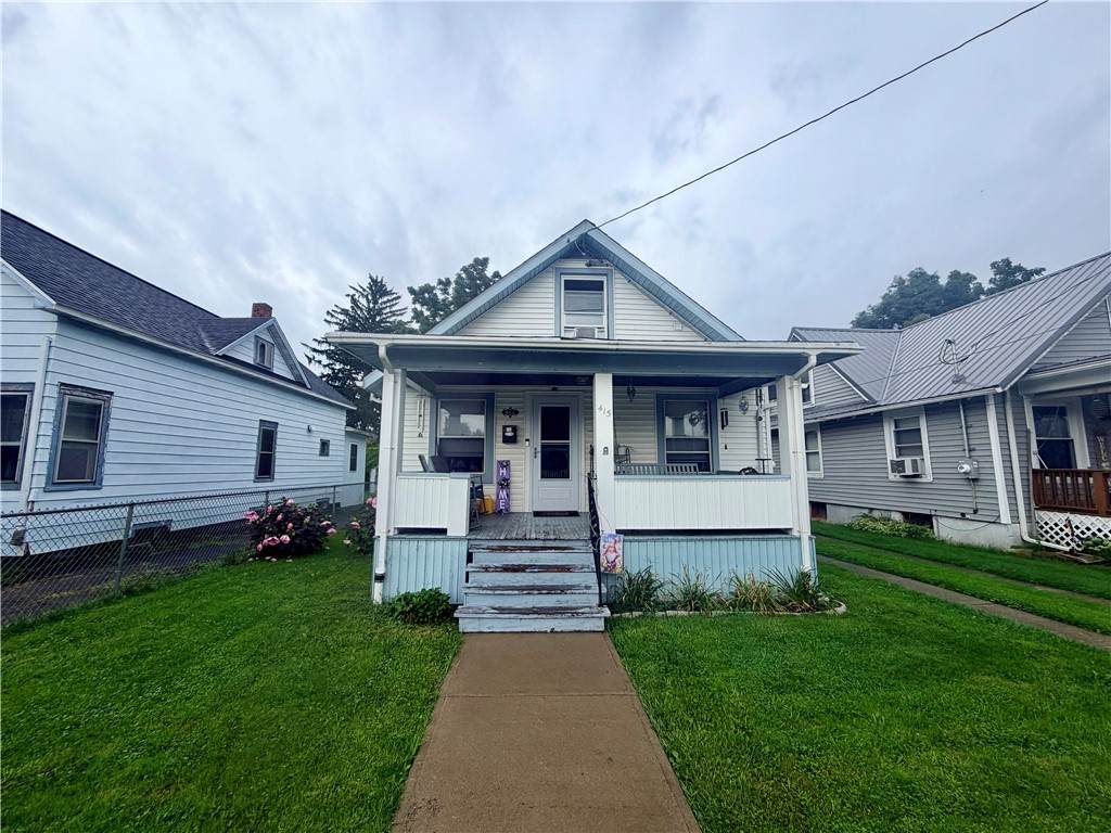 415 Schuyler Avenue - Photo 1