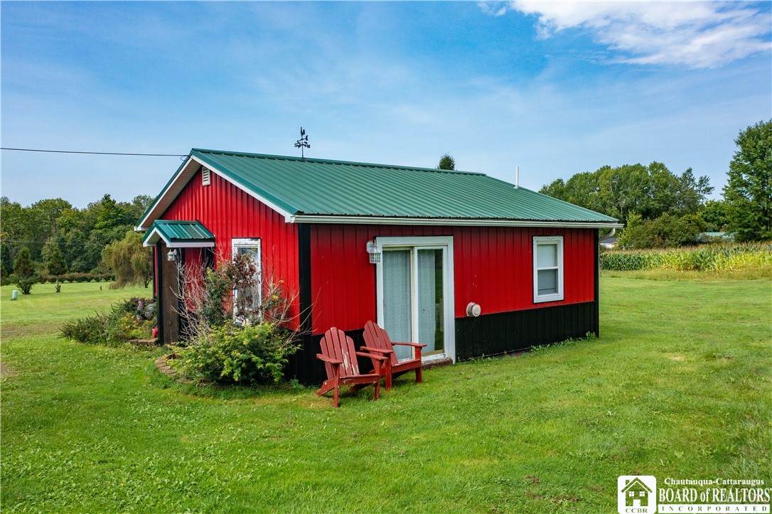 628 Warren Road - Photo 1
