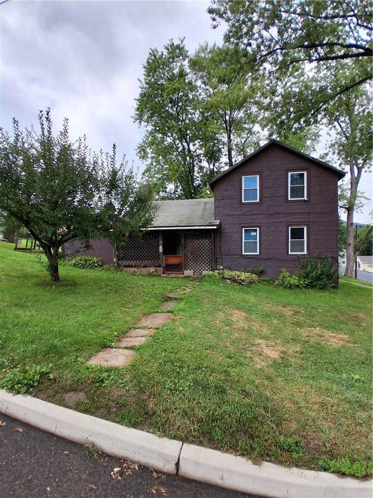 277 Chestnut - Photo 1