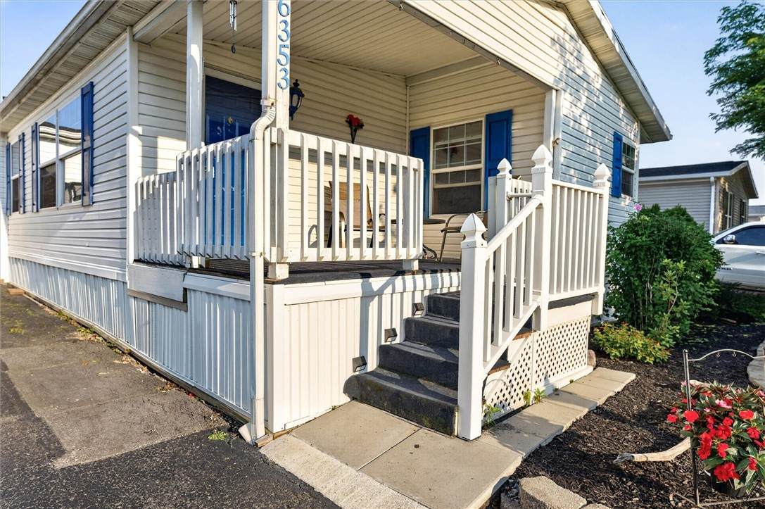 6353 Kims Drive - Photo 1