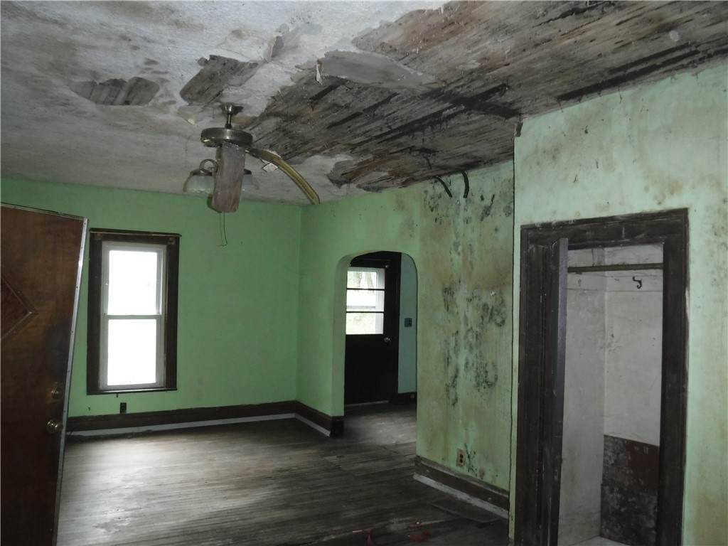https://bt-photos.global.ssl.fastly.net/rochester/orig_boomver_1_R1713109-2.jpg
