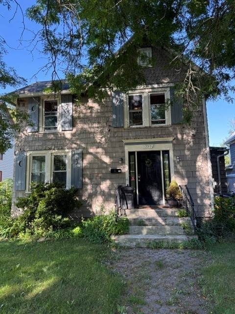 357 Riverside Avenue - Photo 1