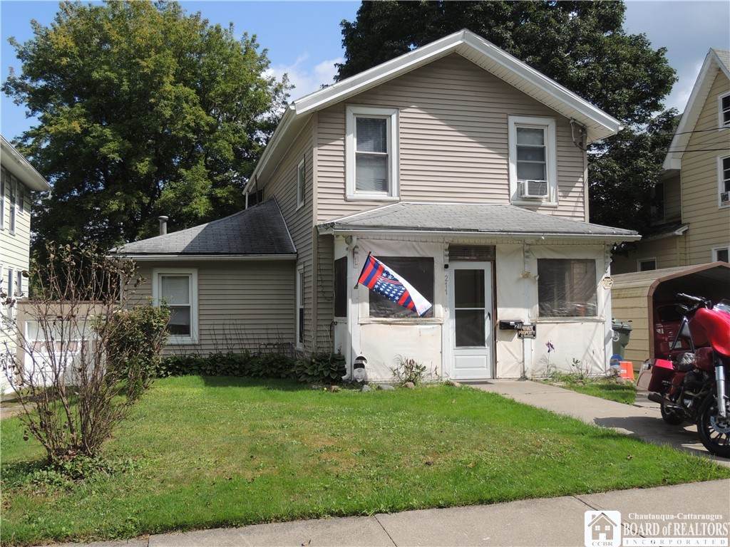 211 Hazzard Street - Photo 1