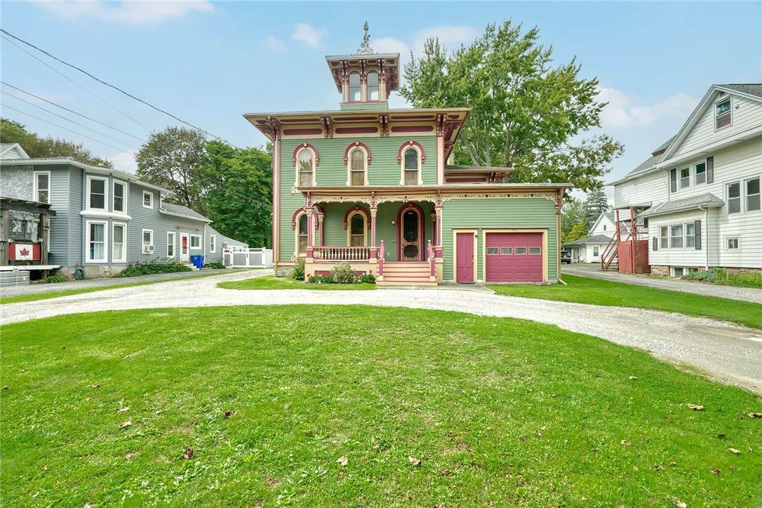 916 West Avenue - Photo 1