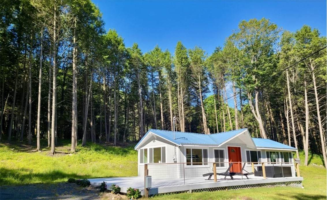 125 Deer Lane - Photo 1