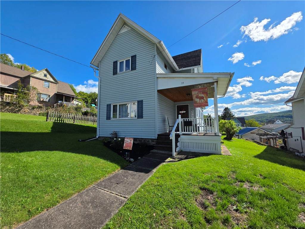 19 Blaine Street - Photo 1