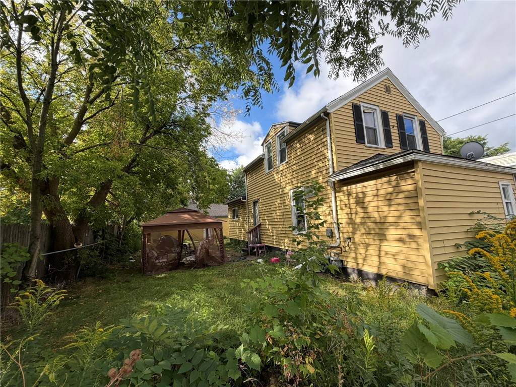 https://bt-photos.global.ssl.fastly.net/rochester/orig_boomver_1_R1715672-2.jpg