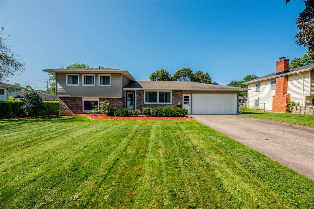 585 Meadowbriar Road - Photo 1
