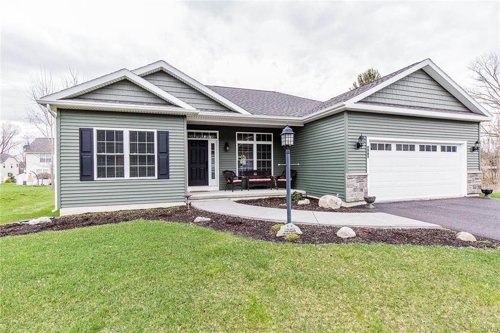 406 Mcclennan Drive - Photo 1