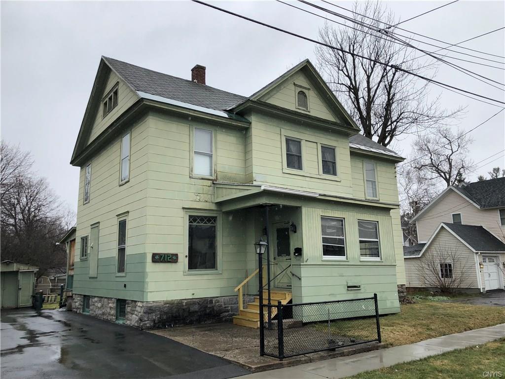712 Cadwell Street - Photo 1