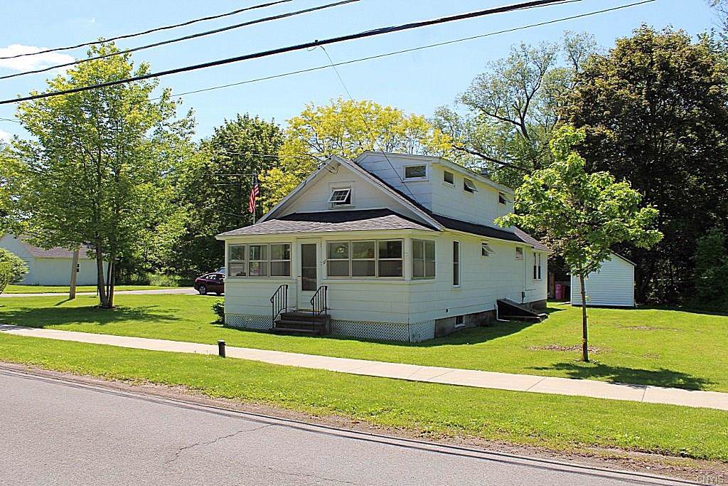 27 Mechanic Street - Photo 1
