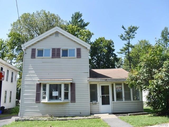 711 Bear Street - Photo 1