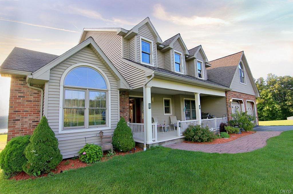 3051 Rockefeller Road - Photo 1