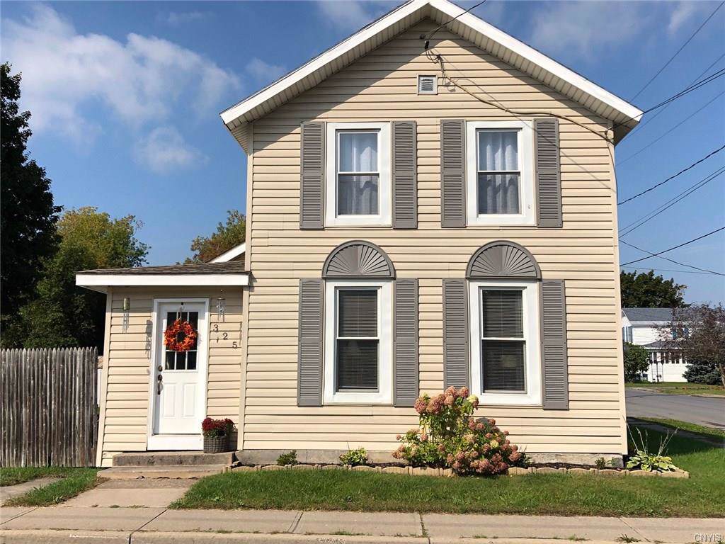 325 Vanduzee Street - Photo 1