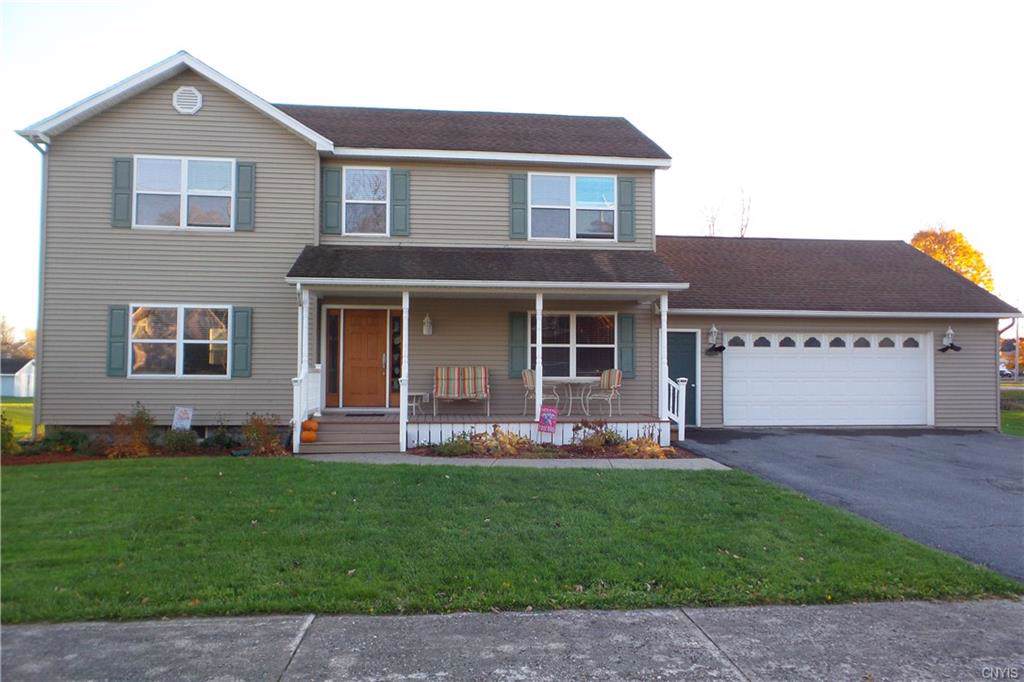 202 Pike Street - Photo 1
