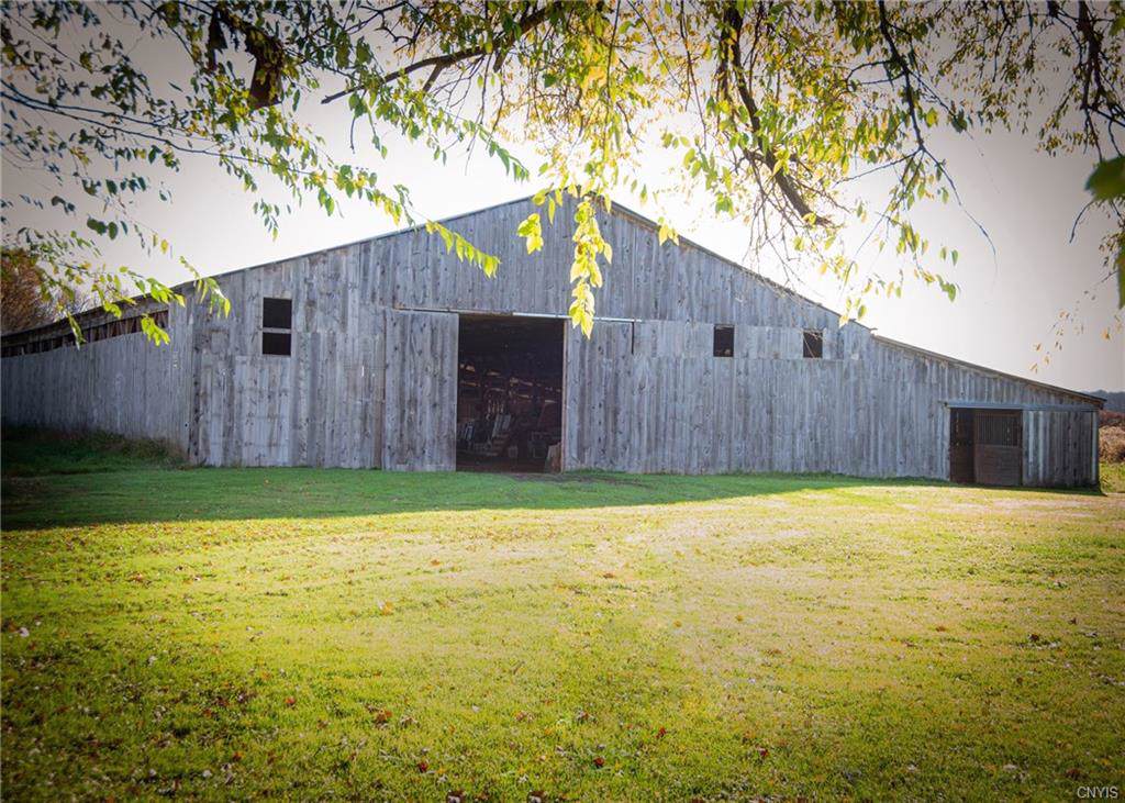 3330 State Route 31 - Photo 1