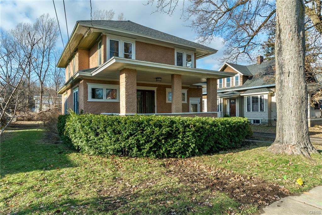 131 Monroe Avenue - Photo 1