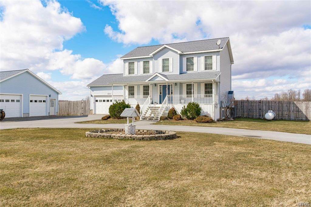 22245 Knowlesville Road - Photo 1