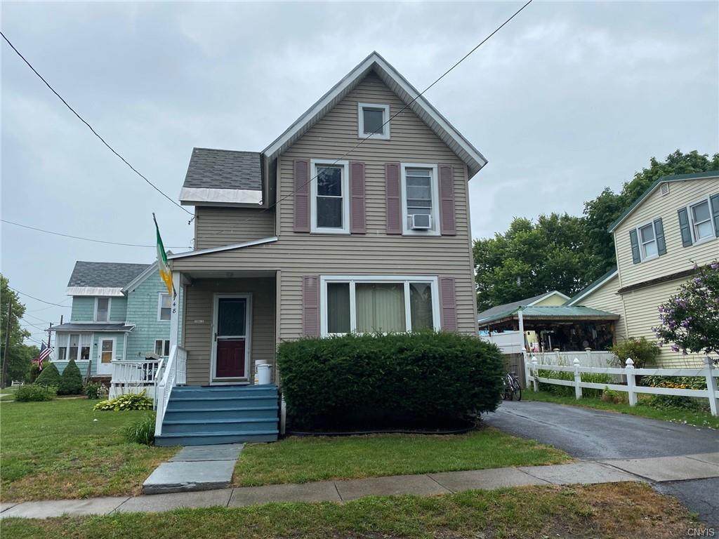 748 Griffin Street - Photo 1
