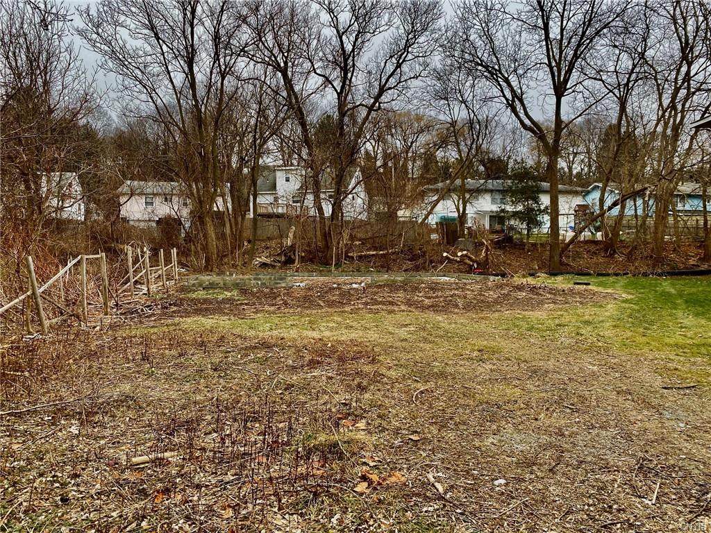 223 Seneca Drive - Photo 1