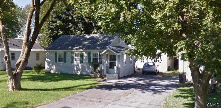 117 Crescent Drive - Photo 1