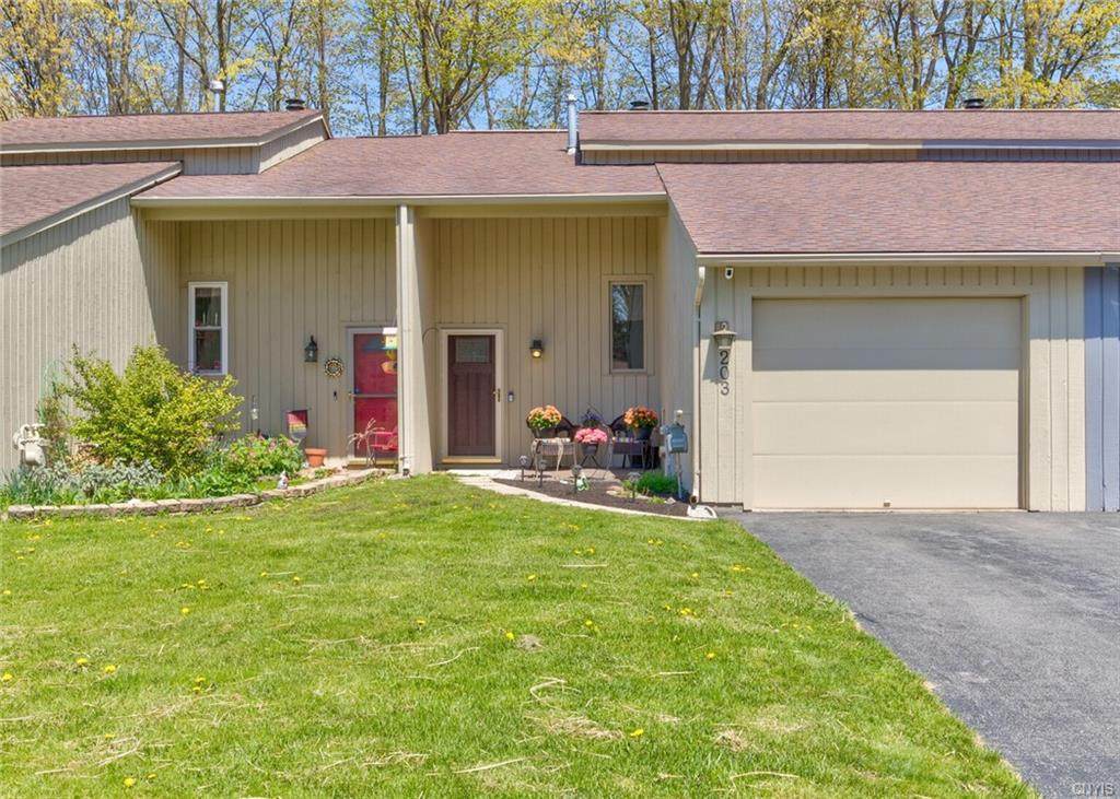 203 Golfcrest Circle - Photo 1