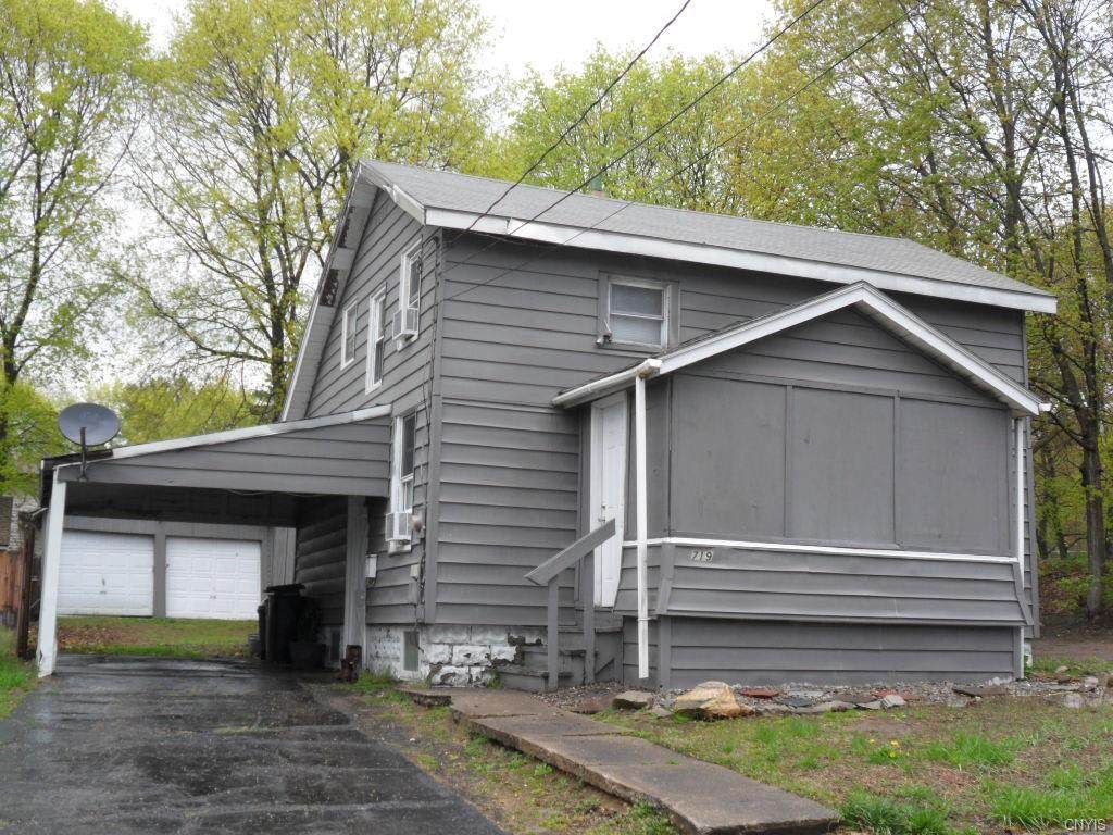 719 Utica Street - Photo 1