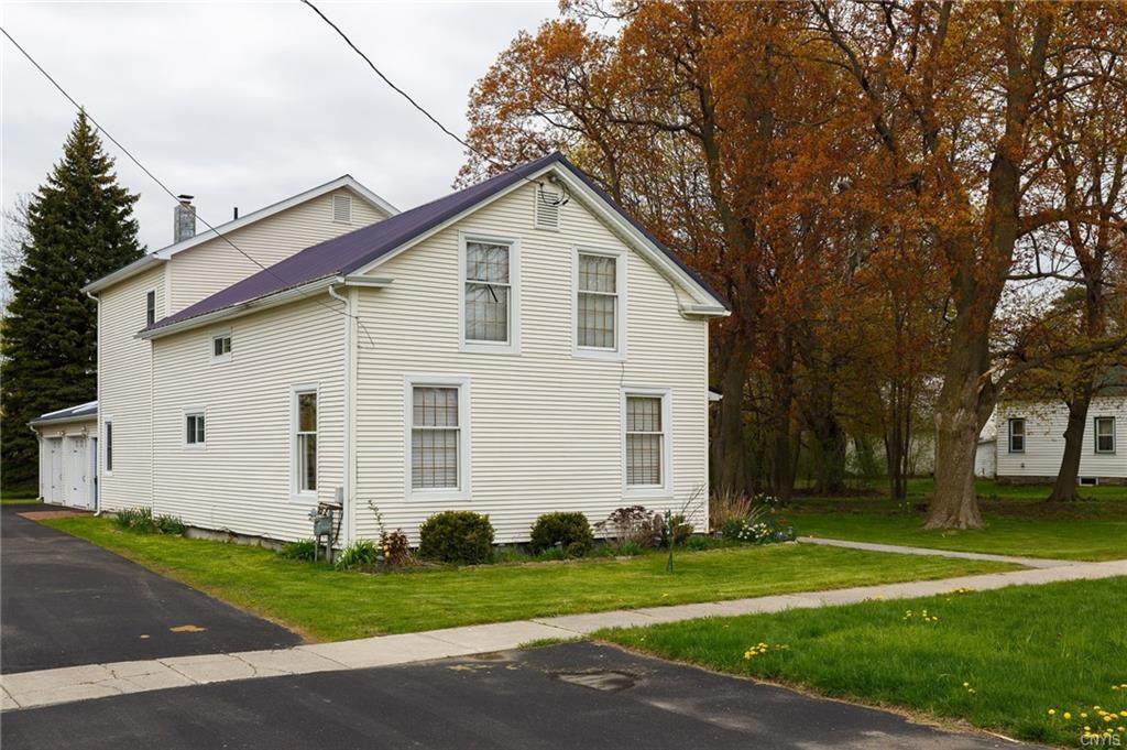 214 Broad Street - Photo 1