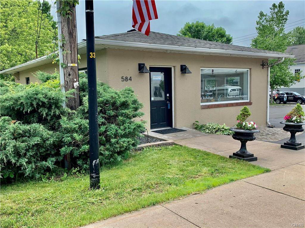 584 Main Street - Photo 1