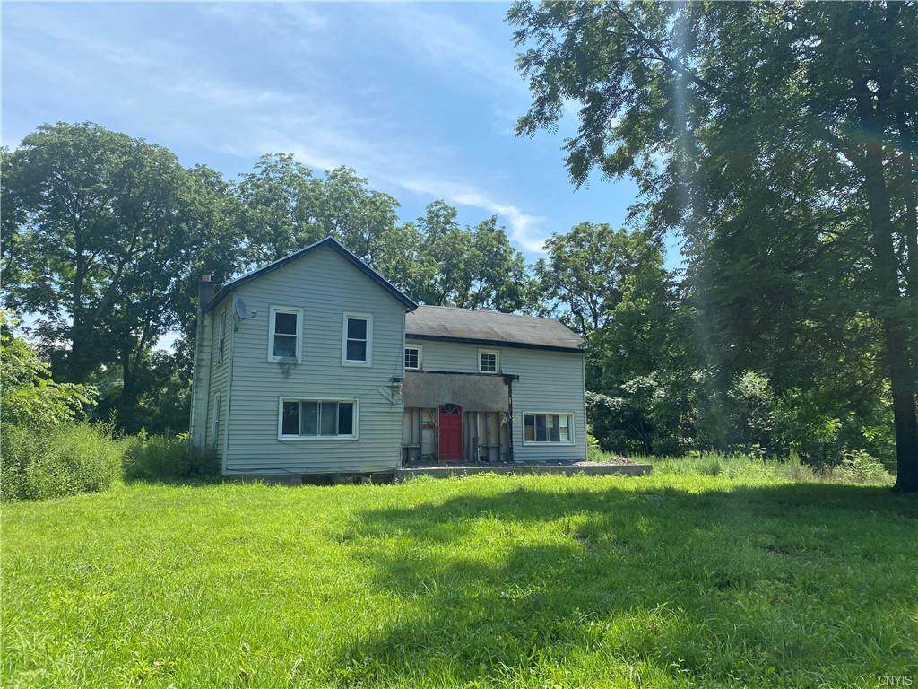 4246 Bleeker Road Es - Photo 1