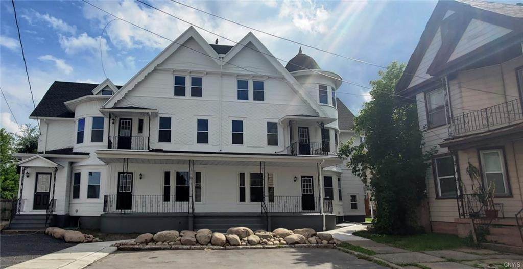 1013 White Place - Photo 1