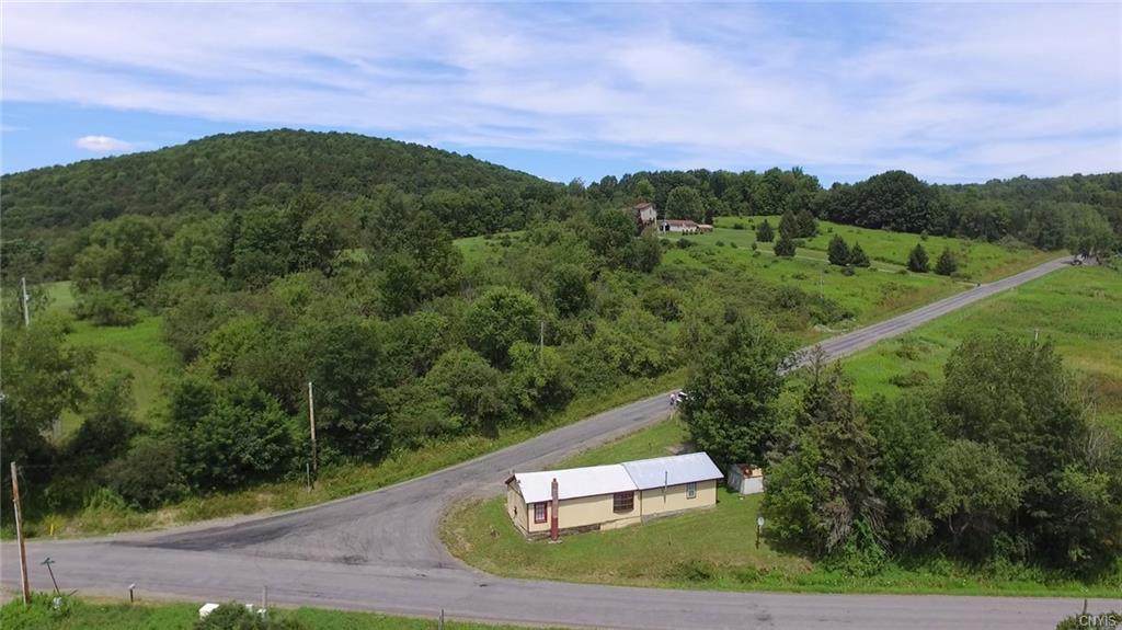 104 Kendricks Road - Photo 1