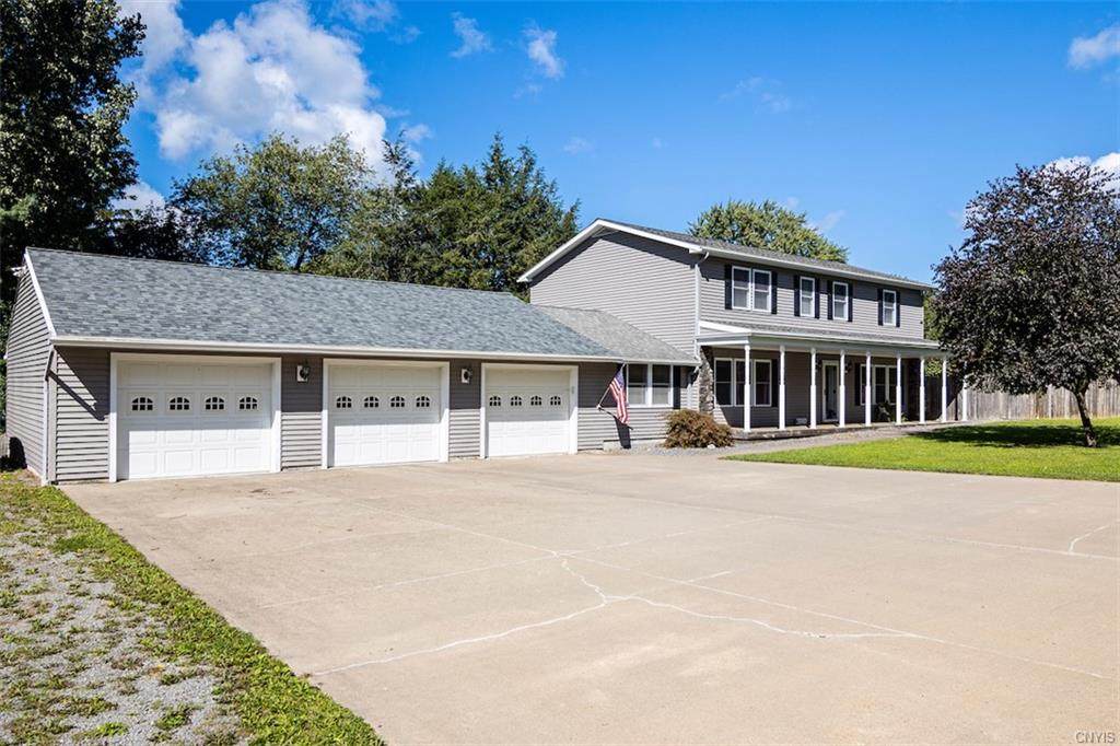 10 Candlewood Drive - Photo 1