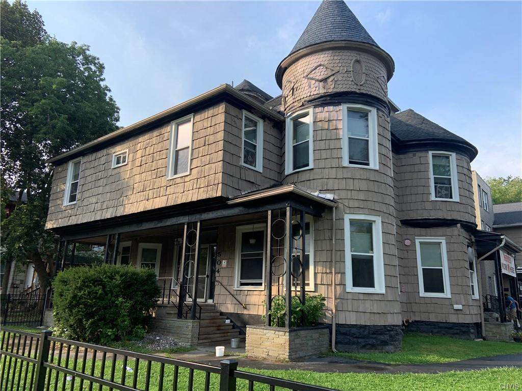 504 Delaware Street - Photo 1