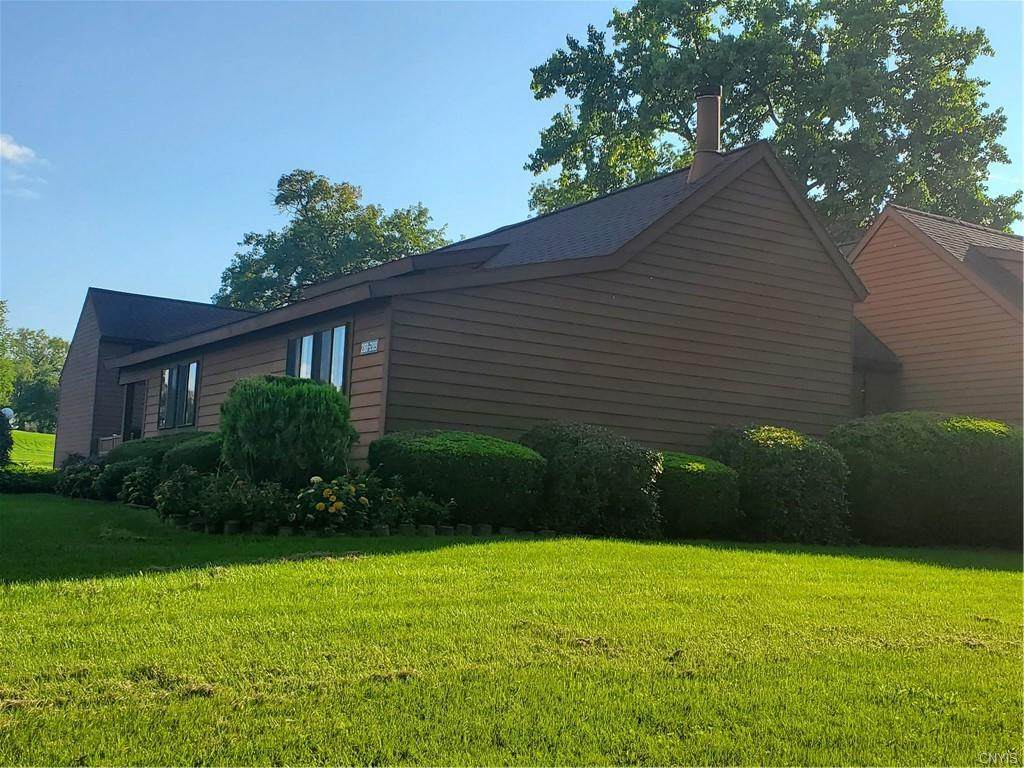 289 Higgins Drive - Photo 1