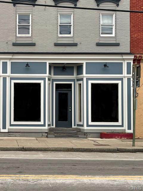 8915 Seneca Street - Photo 1