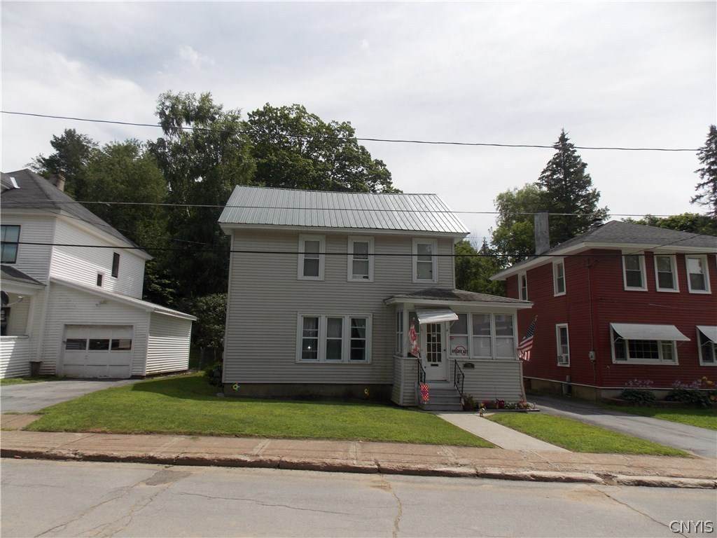 716 Elm Street - Photo 1