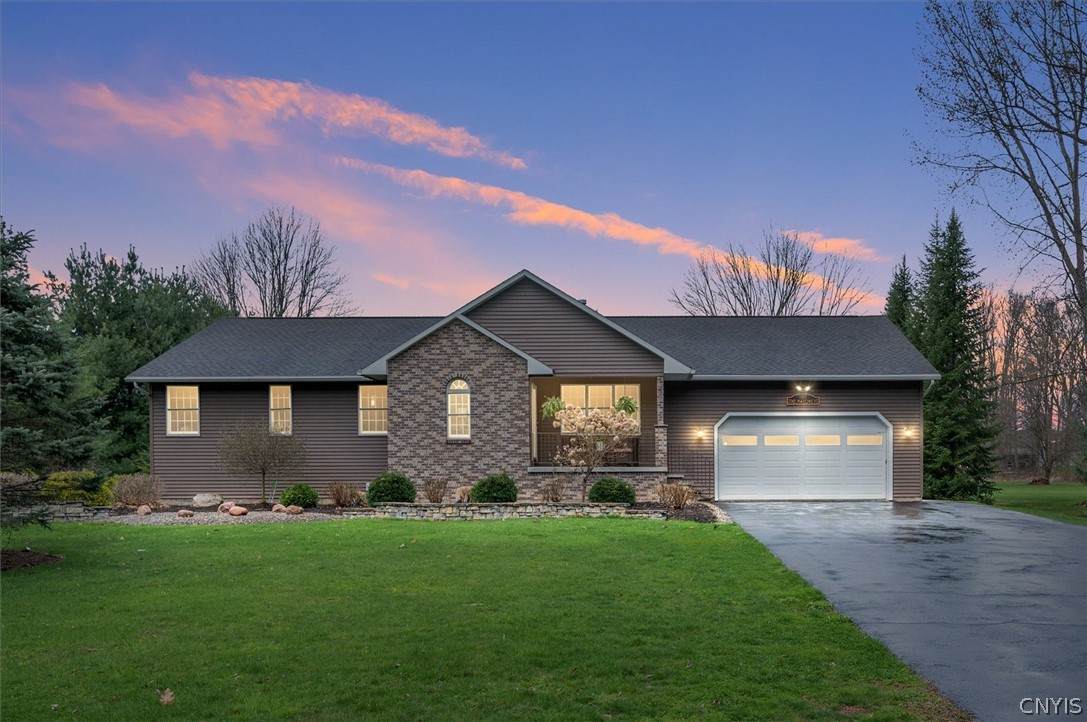 105 Benedict Manor Drive - Photo 1