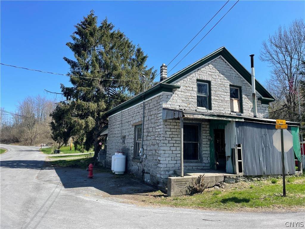 16398 Lee Road - Photo 1