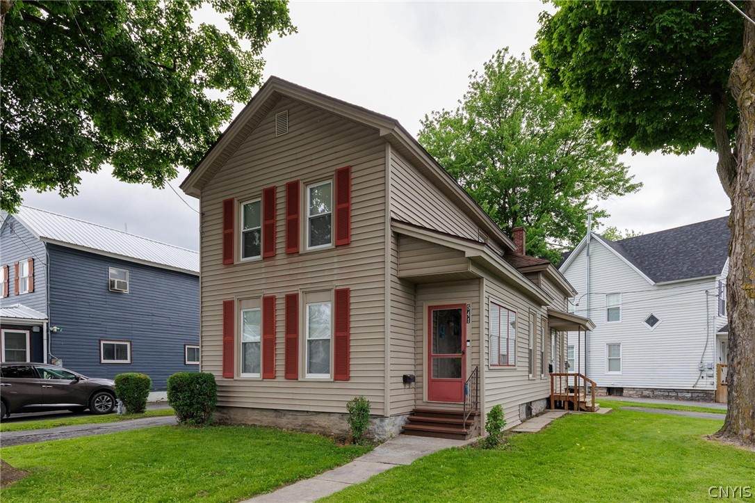 541 Davidson Street - Photo 1