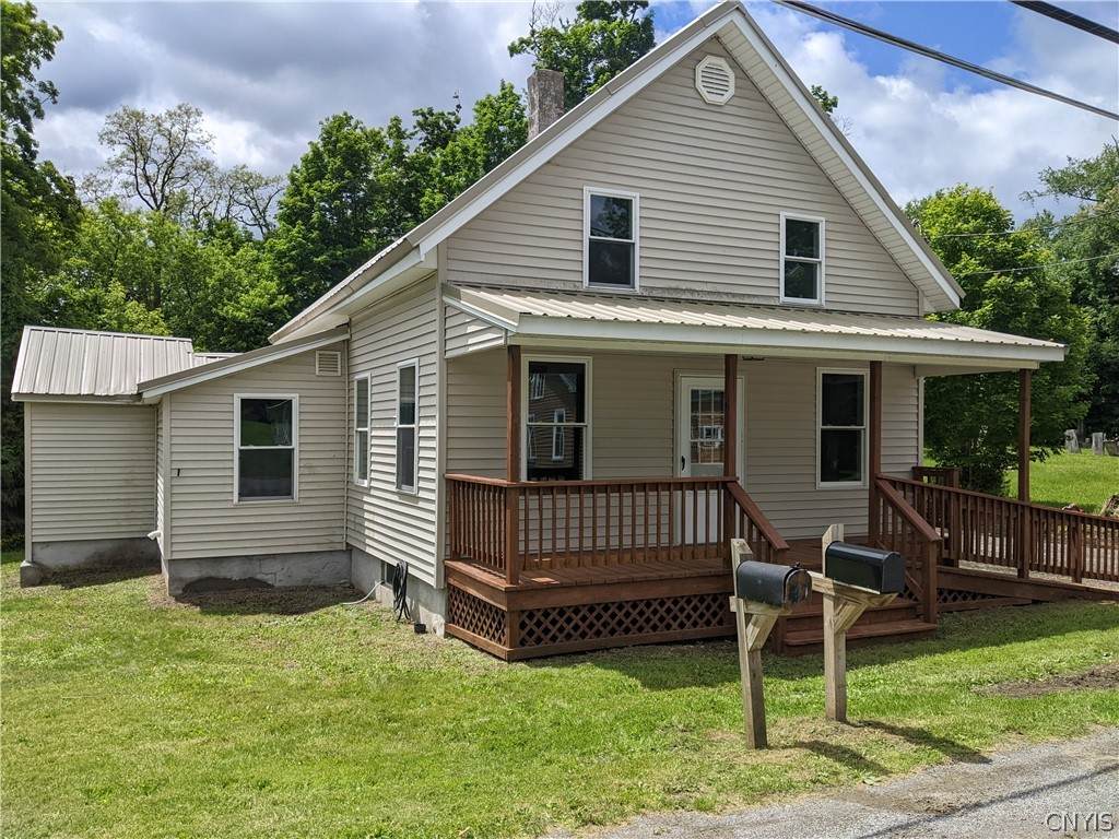 1646 Crumb Hill Road - Photo 1