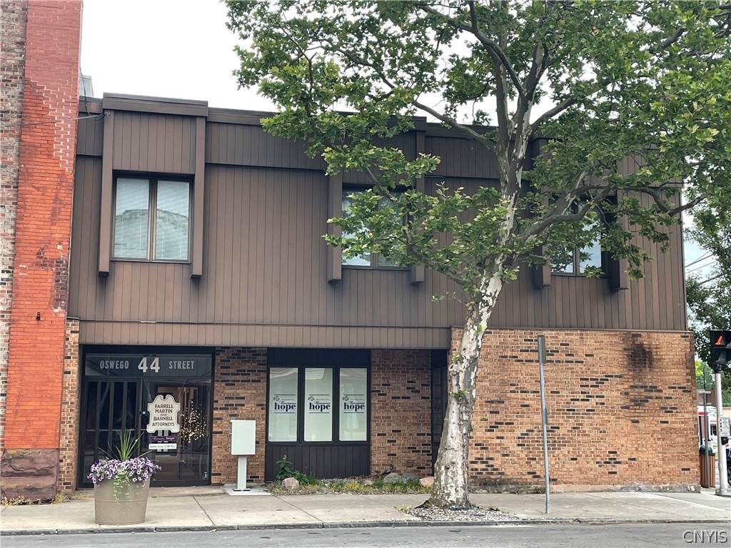 44 Oswego Street - Photo 1