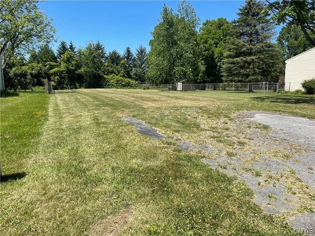 8045 Thurston Drive - Photo 1